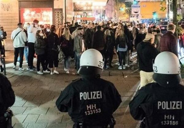 درگیری میان پلیس و ناقضان قواعد کرونایی در بسیاری شهرهای آلمان