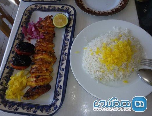 رستوران حاج حسن یکی از مشهورترین رستوران های ساری است