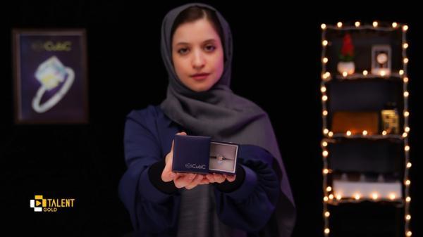 بررسی انگشتر نقره کوبیک QR، 4841؛ درخشان و مینیمال برای استایلی آنالیز انگشتر نقره کوبیک QR، 4841؛ درخشان و مینیمال برای استایلی شیک