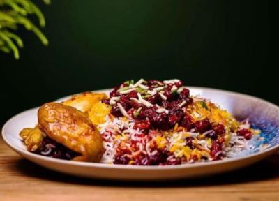 طرز تهیه آلبالو پلو با مرغ؛ راز پخت یک غذای خوش عطر